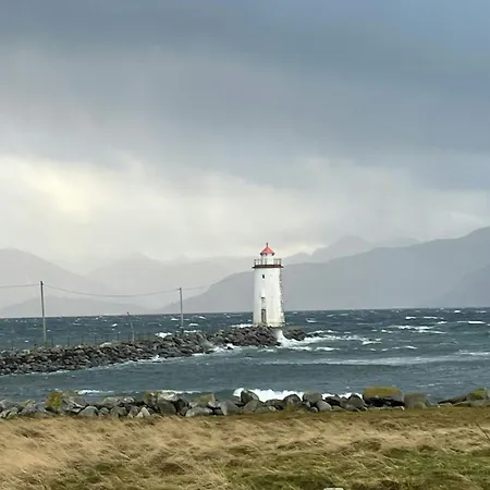 Charming House In An Old Barn By The Lighthouse Hébergement de vacances Godoy